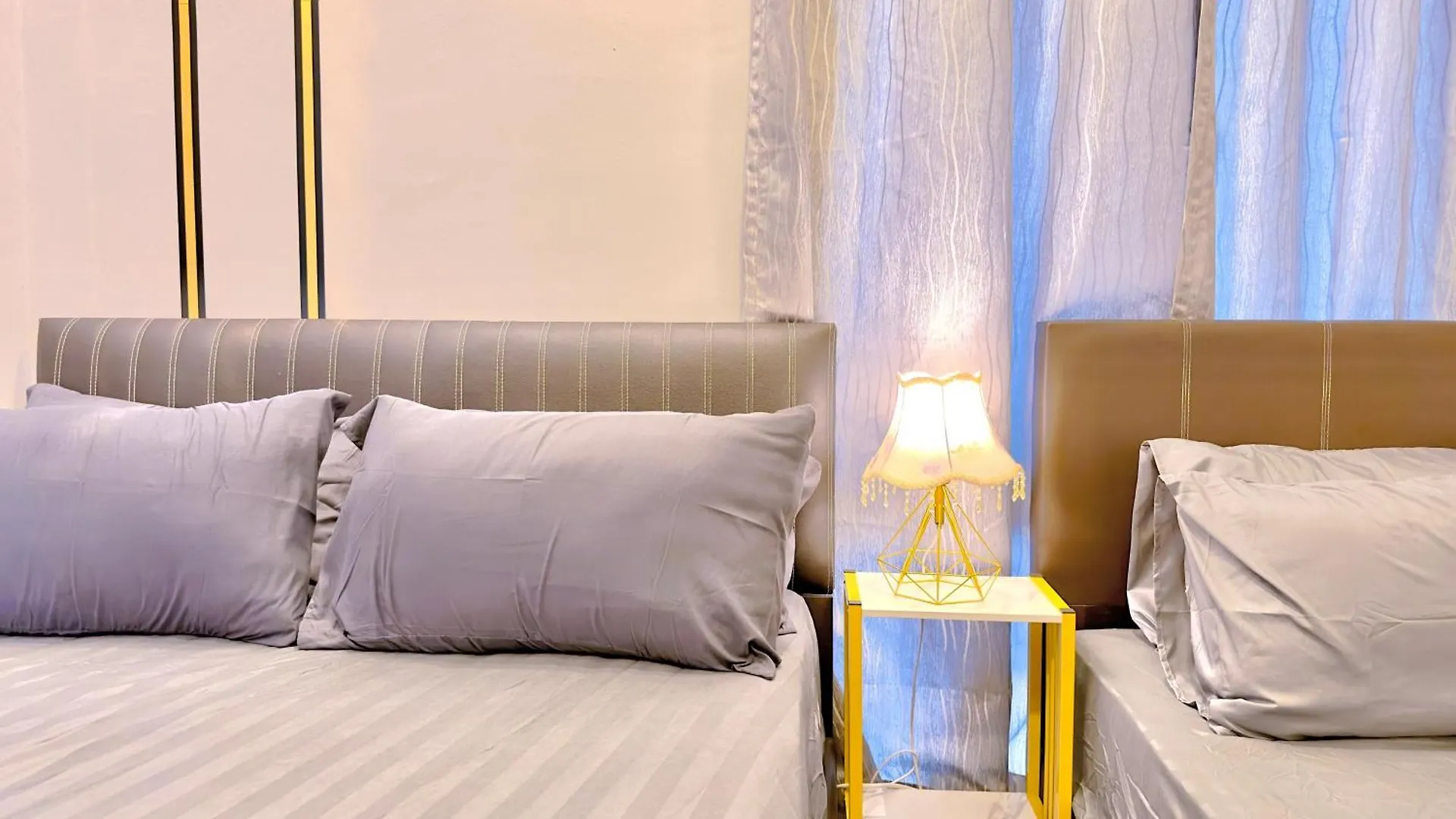Ksl City Mall 6-10Pax K25-Netflix-Smarttv 65Inch Apartment Johor Bahru